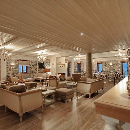 Thisoa Hotel Karkaloú Eksteriør bilde